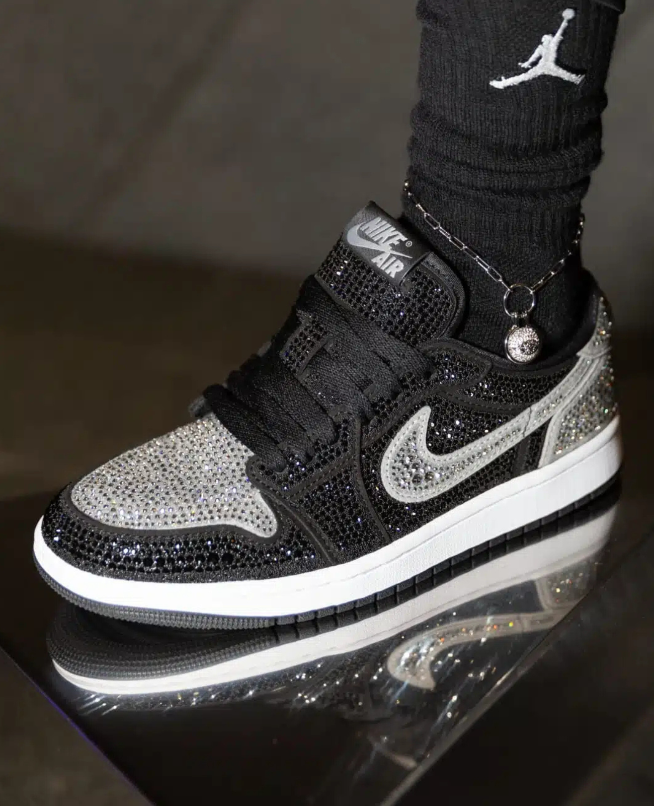 Air Jordan 1 Retro Low OG Swarovski 'Stealth'